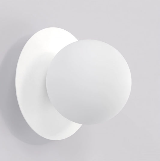 AMERICANA Sieninis šviestuvas Balta 1 - bendras vaizdas